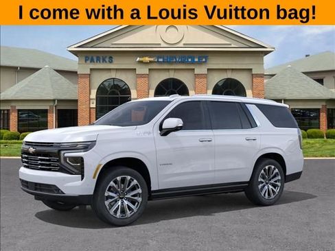 New 2026 Chevrolet Tahoe High Country AWD/4WD image 3