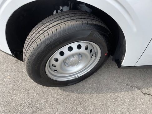 New 2026 Ford Maverick XL image 16