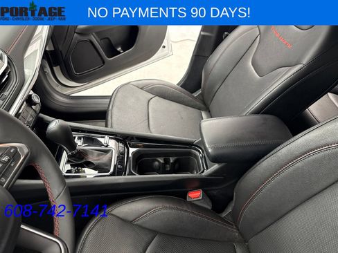Used 2024 Jeep Compass Trailhawk w/ Trailhawk Elite Group AWD/4WD image 19