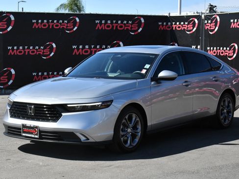 Used 2024 Honda Accord EX image 3