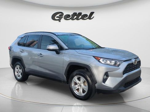 Certified 2021 Toyota RAV4 XLE AWD/4WD image 3