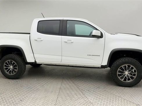 Used 2022 Chevrolet Colorado ZR2 image 9