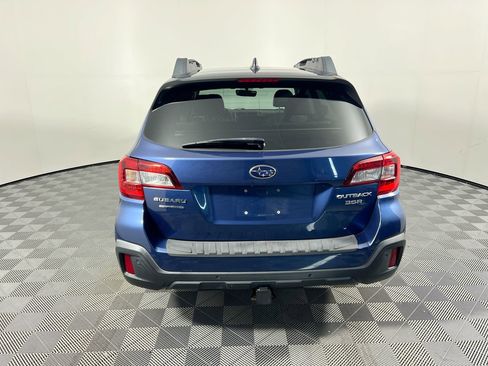 Used 2019 Subaru Outback 3.6R Limited image 4