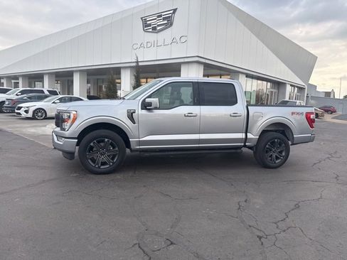 Used 2023 Ford F150 Lariat image 2