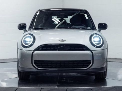 New 2026 MINI Cooper 4-Door Hardtop FWD image 5