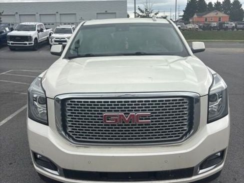 Used 2015 GMC Yukon Denali w/ Open Road Package AWD/4WD image 2
