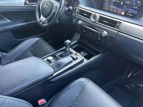Used 2015 Lexus GS 350 w/ F Sport Package image 32