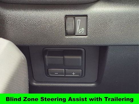 New 2026 GMC Canyon Elevation w/ Convenience Package image 18