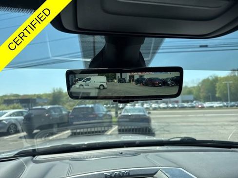 Used 2022 RAM 1500 Big Horn AWD/4WD image 14