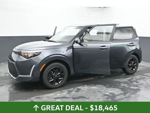 Used 2025 Kia Soul LX w/ LX Technology Package image 74