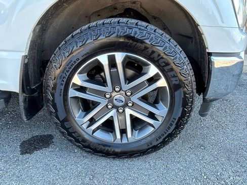 Used 2021 Ford F150 Lariat AWD/4WD image 40