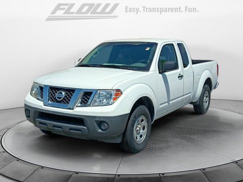 Used 2013 Nissan Frontier S RWD image 4