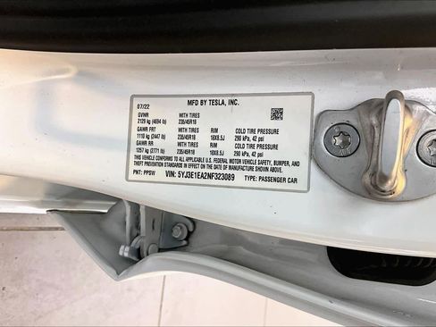 Used 2022 Tesla Model 3 image 31