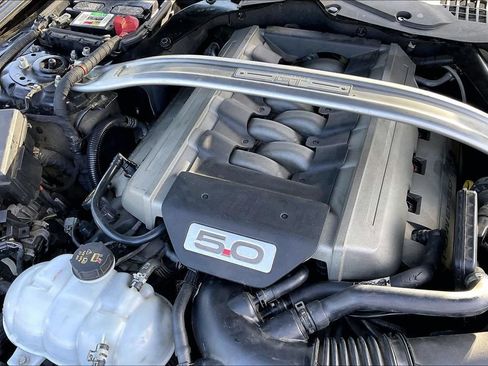 Used 2015 Ford Mustang GT Premium w/ GT Performance Package RWD image 32