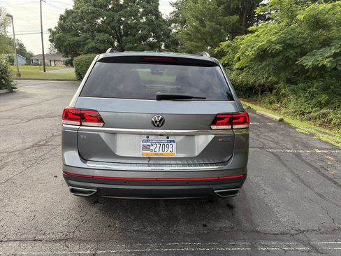 Used 2022 Volkswagen Atlas SE AWD/4WD image 6
