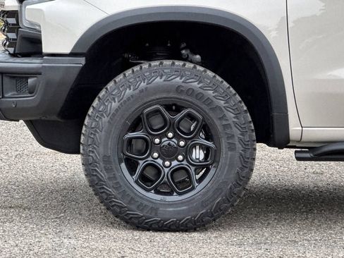 New 2026 Chevrolet Silverado 1500 ZR2 w/ ZR2 Bison Edition AWD/4WD image 25