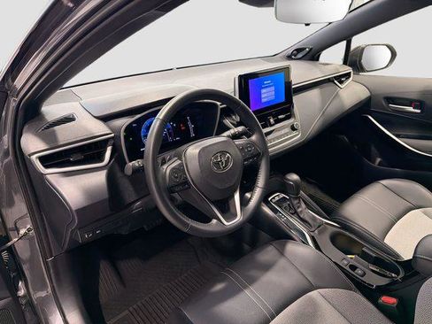 Certified 2025 Toyota Corolla XSE FWD image 8