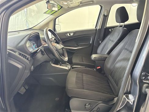 Used 2019 Ford EcoSport SE w/ SE Convenience Package image 24