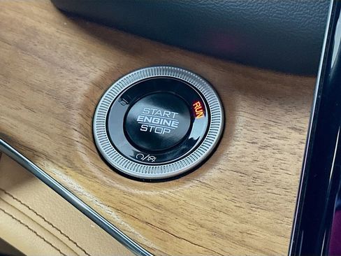 Certified 2025 Jeep Grand Cherokee L Summit AWD/4WD image 24