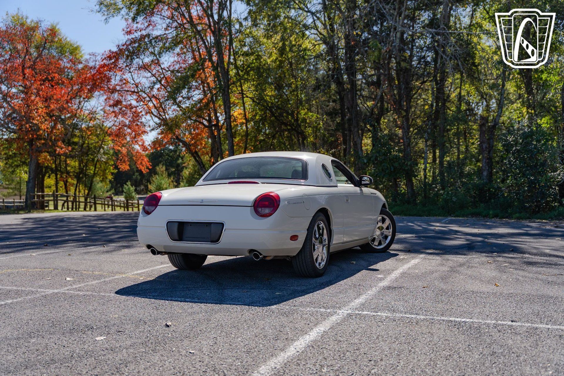 Used 2002 Ford Thunderbird RWD image 19