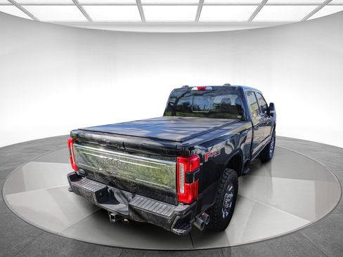 Used 2024 Ford F250 King Ranch image 3
