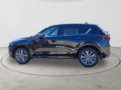 New 2025 MAZDA CX-5 Signature image 8