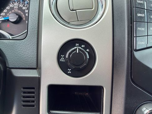 Used 2013 Ford F150 XLT w/ XLT Chrome Pkg AWD/4WD image 24
