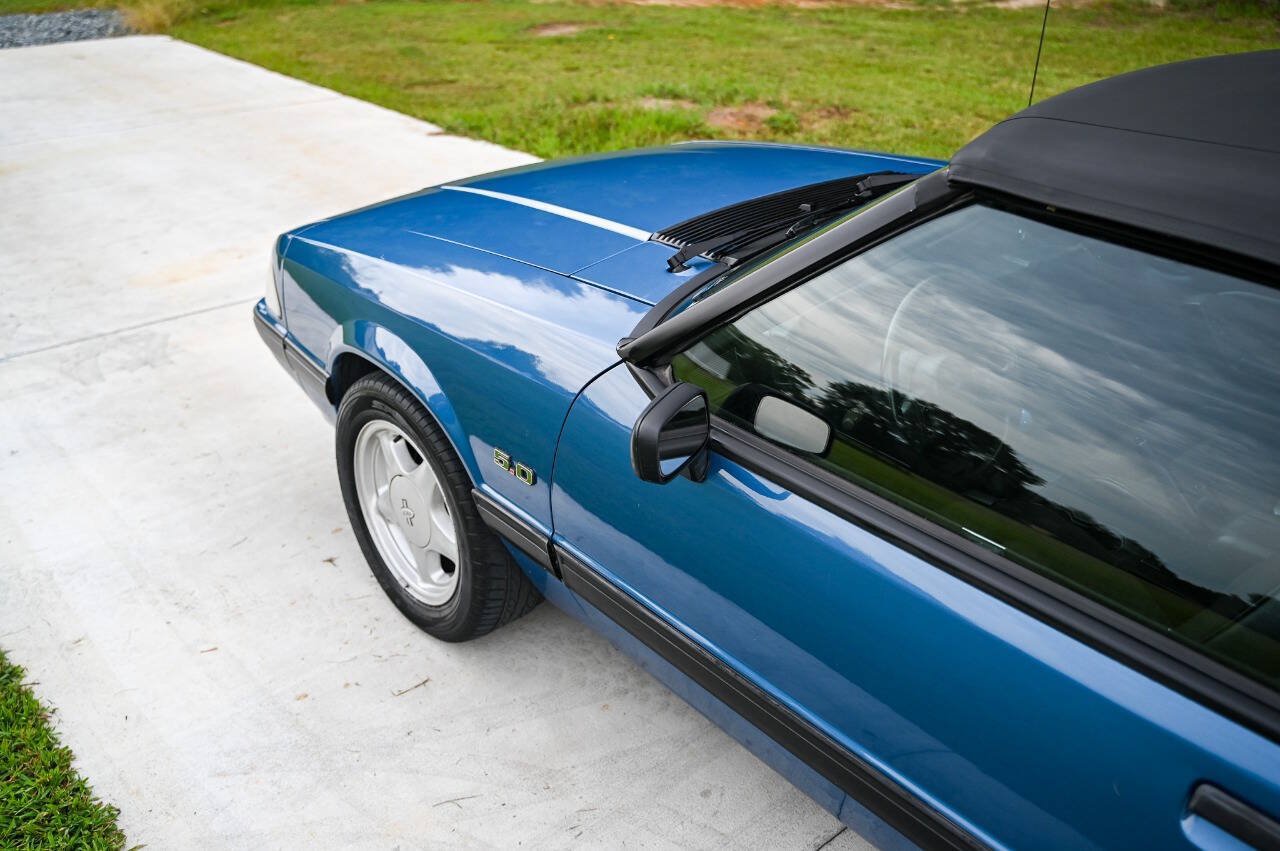 Used 1989 Ford Mustang LX RWD image 17