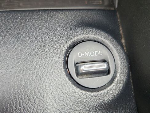 Used 2024 Nissan Z Performance w/ Floor Mat Package RWD image 23