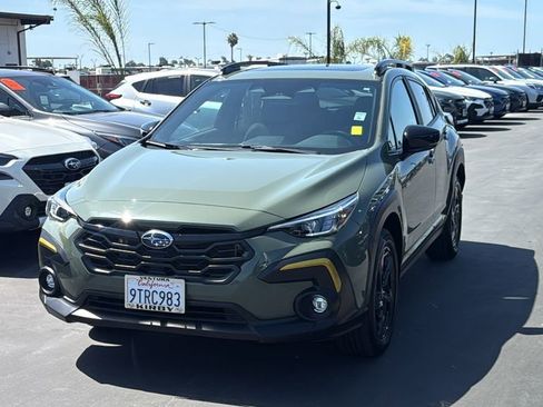 Certified 2025 Subaru Crosstrek 2.5i Sport w/ Popular Package #3A AWD/4WD image 3