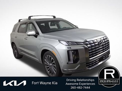 Used 2023 Hyundai Palisade Calligraphy w/ Cargo Package AWD/4WD image 5