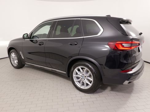 Used 2023 BMW X5 xDrive40i w/ Premium Package AWD/4WD image 16