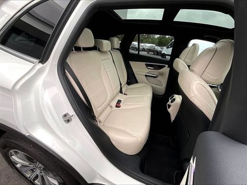 Used 2026 Mercedes-Benz GLC 300 4MATIC image 27