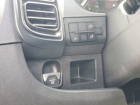 Used 2023 RAM ProMaster 3500 w/ Convenience Group FWD image 11
