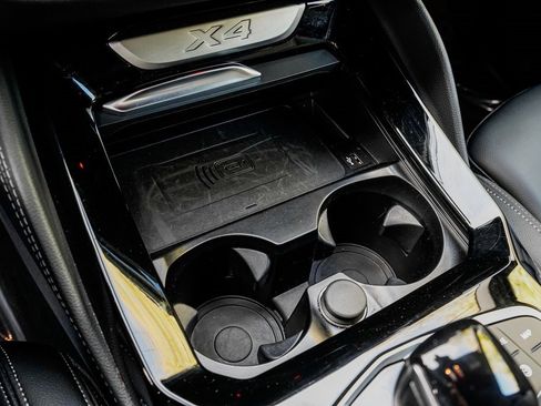 Used 2023 BMW X4 xDrive30i w/ Premium Package image 17