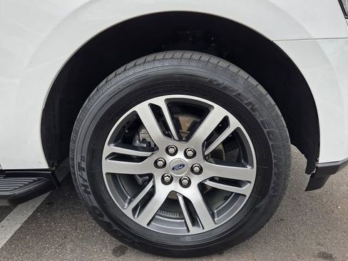 Certified 2024 Ford Expedition Max Limited image 11