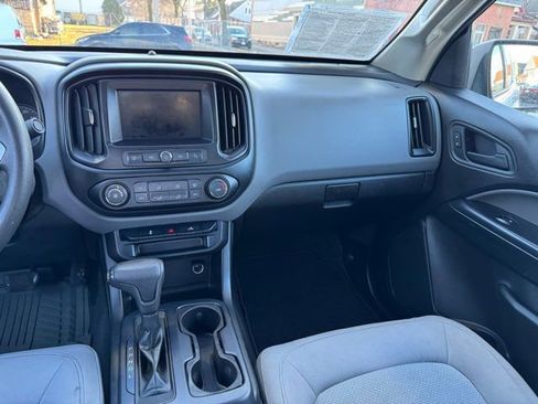 Used 2020 Chevrolet Colorado W/T w/ WT Convenience Package image 21