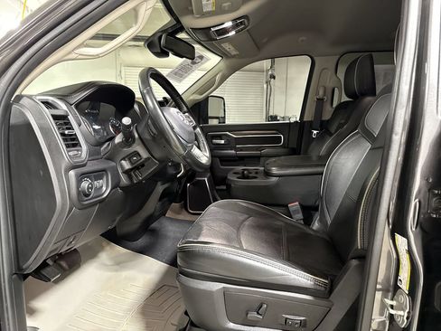 Used 2024 RAM 2500 Laramie AWD/4WD image 20