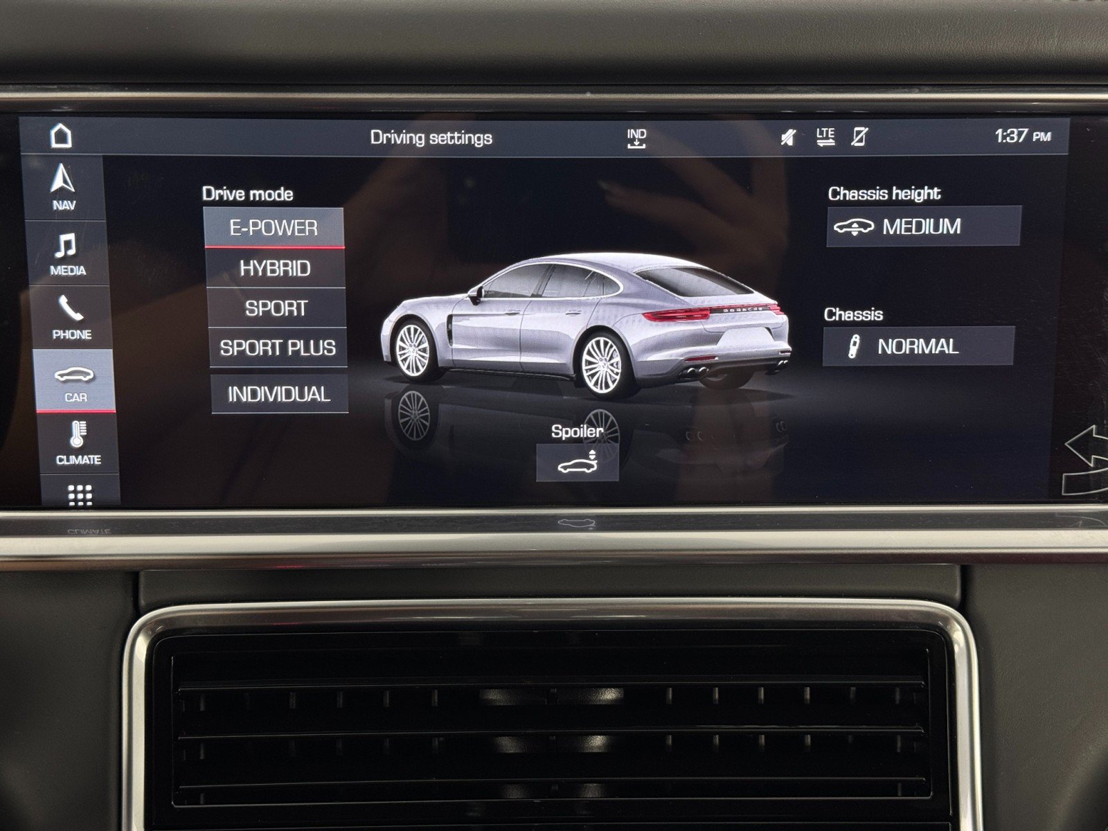 Used 2019 Porsche Panamera 4 Executive w/ Premium Package Plus AWD/4WD image 27