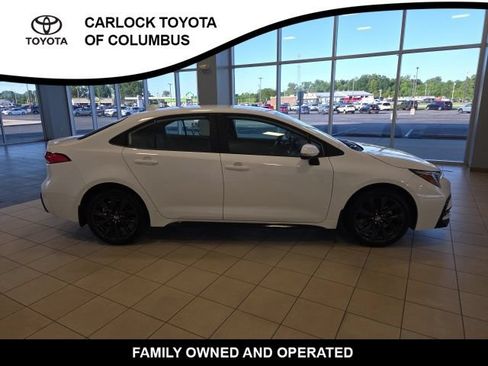 Used 2026 Toyota Corolla SE FWD image 6