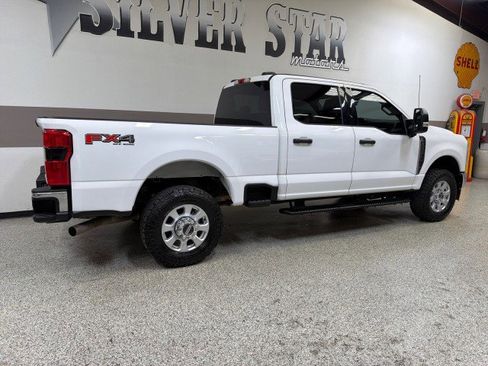 Used 2023 Ford F250 XLT w/ 360-Degree Camera Package image 38