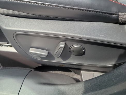 Used 2025 Ford Escape ST-Line AWD/4WD image 20