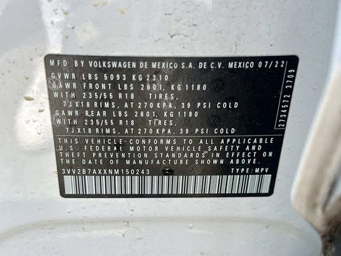 Used 2022 Volkswagen Tiguan SE AWD/4WD image 31