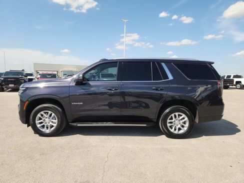Used 2025 Chevrolet Tahoe LT w/ Comfort Package RWD image 4