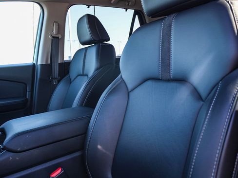 Used 2025 Honda Pilot EX-L image 24