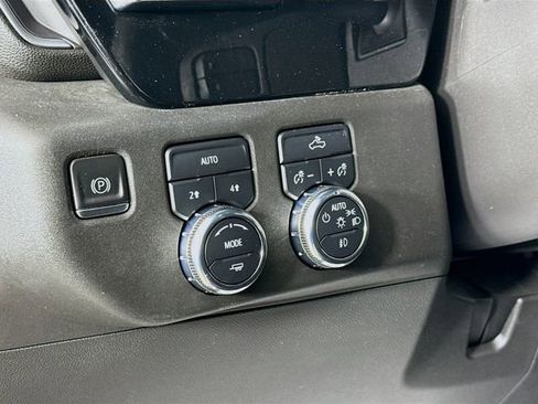 Used 2023 GMC Sierra 1500 Elevation image 10