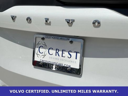 Certified 2024 Volvo XC90 T8 Plus w/ Protection Package Premier AWD/4WD image 8