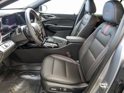 New 2026 Chevrolet Trax RS w/ Driver Confidence Package image 9