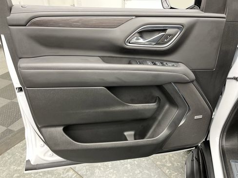 Certified 2024 Chevrolet Tahoe LT w/ LT Signature Package image 9