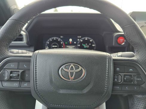 Used 2025 Toyota Tacoma TRD Off-Road w/ TRD Off Road Premium Package image 30